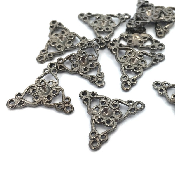 20 Triangle Filigree Connector, Necklace Connector, Earring Connector with Rhinestone Setting, Flower Connector, Gunmetal Findings, 1-7/11