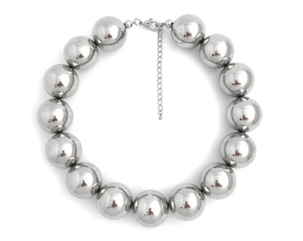 big bead necklace