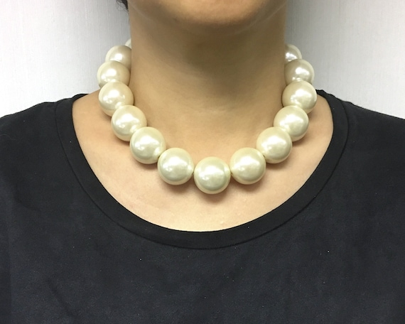 Ingrid Large White Pearl Necklace — Palenque Jewellery