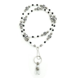 Cordón para credencial con nombre en blanco y negro, cordón para porta credencial, cordón para enfermera, cordón para docente, regalo para docente, regalo para enfermera, regalo para ella, SB8-3