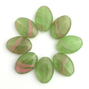 8 Two Tone Green Pink Flat Oval Bead, Czech pressed Glass Bead, Bohemian Bead, DIY Craft, Jewelry Making Bead, 11x16, 4834F CF3-1 image 3