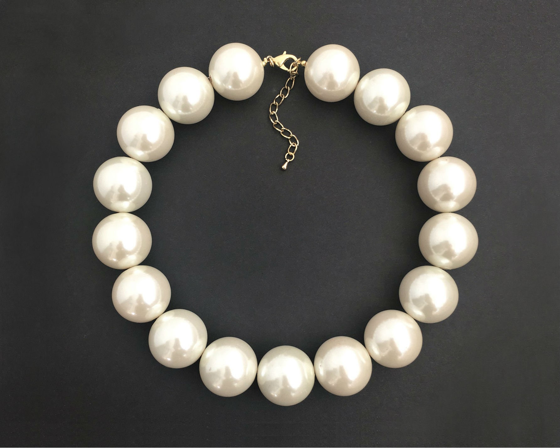 Large Pearl Necklace, Chunky Pearl Necklace, Bold Necklaces