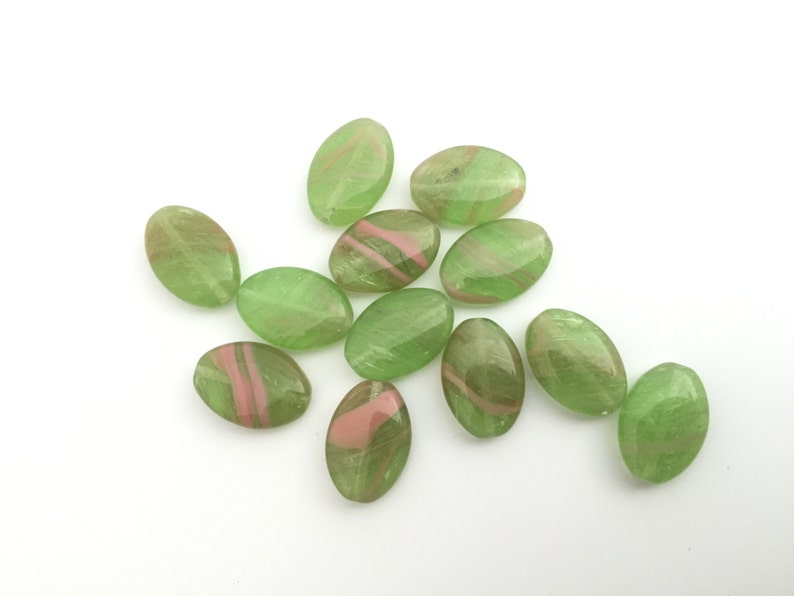 8 Two Tone Green Pink Flat Oval Bead, Czech pressed Glass Bead, Bohemian Bead, DIY Craft, Jewelry Making Bead, 11x16, 4834F CF3-1 image 5