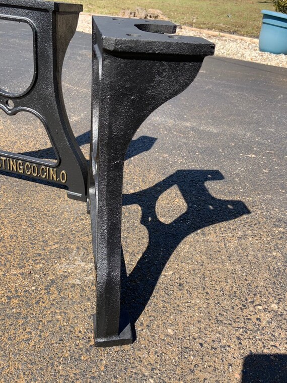 16.5" Cast Iron Bench or Coffee Table Leg in Black — JCS Casting