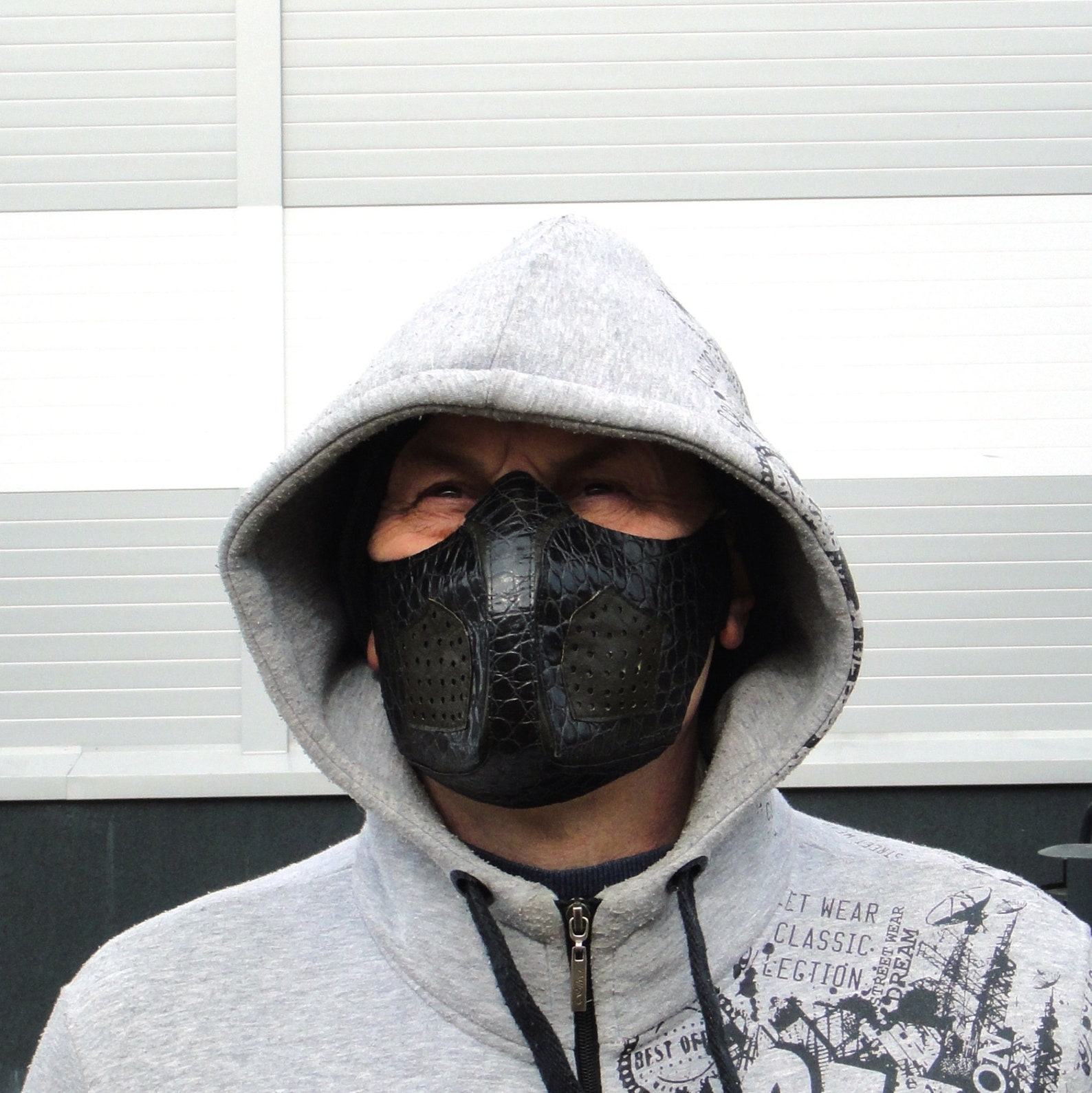 Mouth mask Black leather mask with filter pocket Half face | Etsy