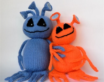 Two Little Aliens Knitting pattern