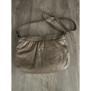 Vintage Etienne Aigner Leather Shoulder Bag Purse Brown Leather Logo Very Good!