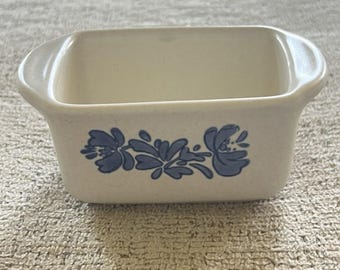 Pfaltzgraff Yorktowne Vintage Stoneware Sweetener Holder Mini Loaf Cottage Core