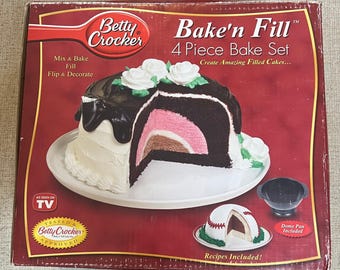 Betty Crocker Bake n Fill 4 Piece Cake Set Dome Filled Cake Pan As Seen On TV