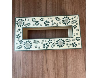 Vintage Plastic Tissue Kleenex Box Cover Holder Mid-Century Green Flowers