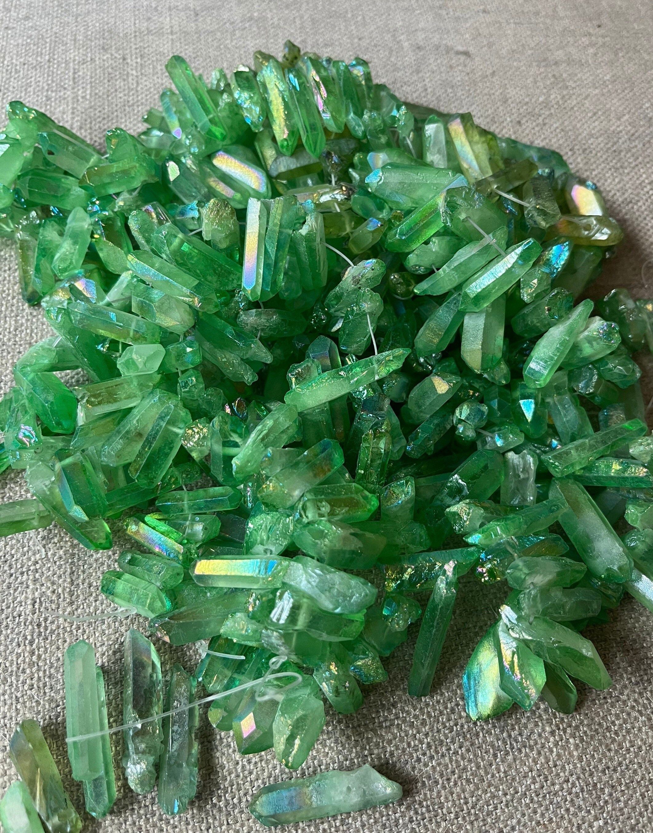 Green Crystal Quartz Points, Green Point Beads, Drilled Crystals for Crafts,  Crystals for Jewelry Crafts, Necklace Making Supplies 