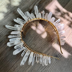 COMB ADD-ON for extra support add to any crown, headband, tiara or halo. To purchase just comb extra shipping fee must be added image 7