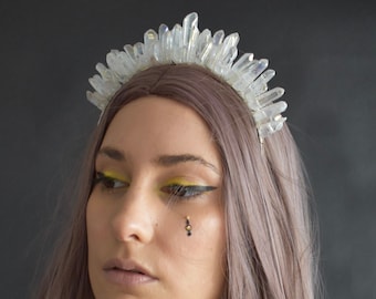 The Baby Spice Halo Crown - [Angel Aura Quartz Crystal Tiara]  Celestial Bride, Full Moon Ritual Crown, Crystal Bridal Crown, Elven Tiara