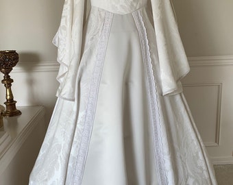 white renaissance wedding dress