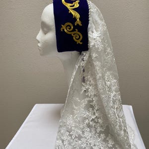 New adult women&#39;s Renaissance Medieval Tudor Elizabethan deep purple velvet hat cap bonnet costume Cosplay
