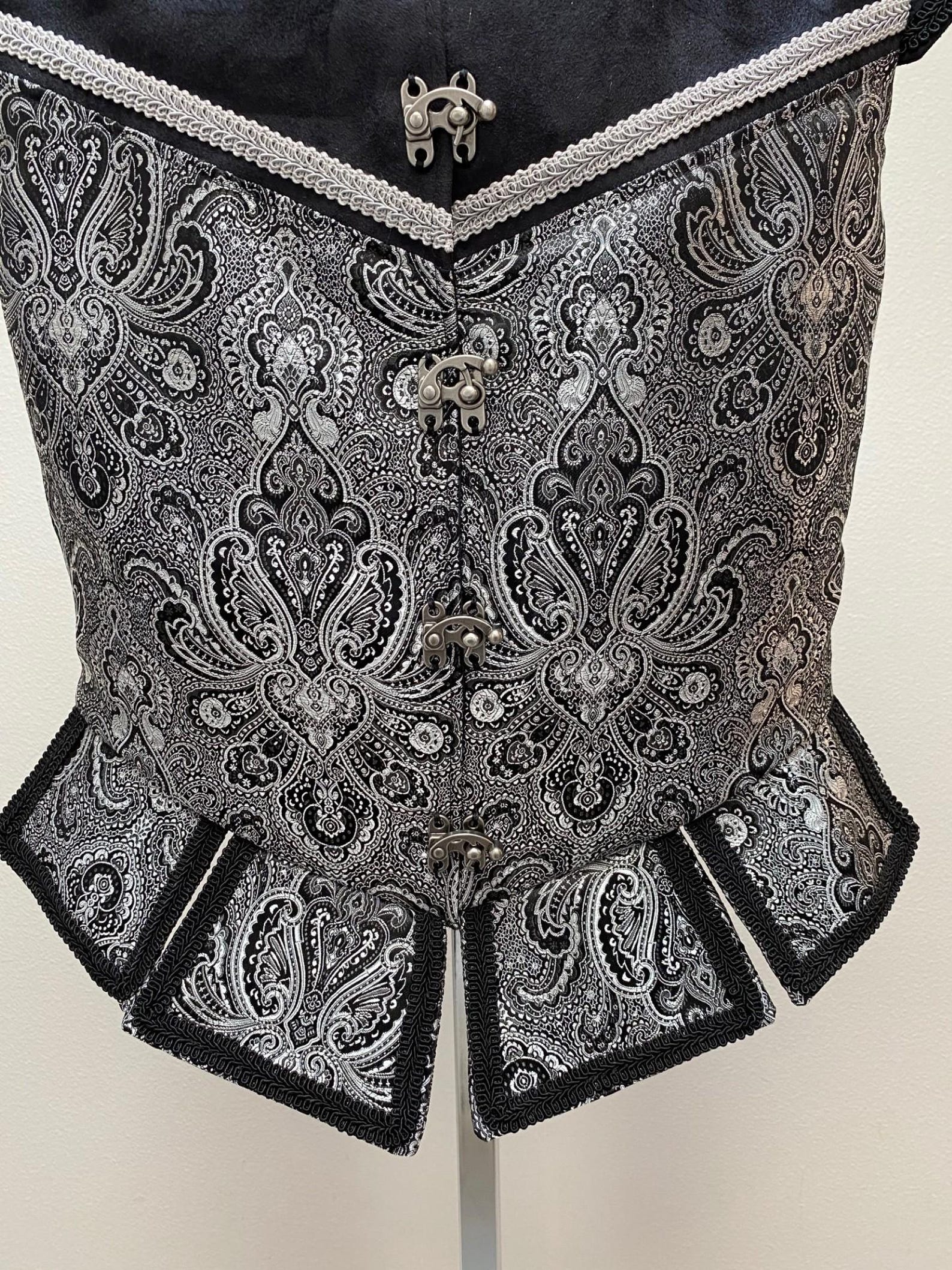 New Men's Renaissance Medieval Elizabethan Pirate Buccaneer Black and ...