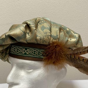 New adult green brocade Renaissance Medieval Tudor Elizabethan Celtic Scottish Cosplay floppy muffin poet hat cap costume Cosplay