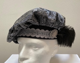 New adult Renaissance Medieval Elizabethan Victorian Revolutionary silver & black buccaneer colonial floppy poet muffin hat costume Cosplay