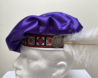 New adult women's Renaissance Medieval Tudor Elizabethan pirate Cosplay muffin floppy poet hat costume