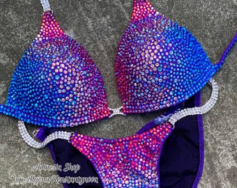 Purpur Competition Bikini Set - Rhinestone Fitness - NPC bikini suit - IFBB - WBFF - Figure Competition Suit - Posing Suit - Sw Bodybuilding