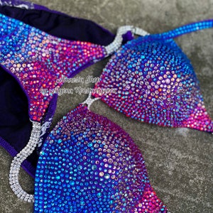 Purpur Competition Bikini Set - Rhinestone Fitness - NPC bikini suit - IFBB - WBFF - Figure Competition Suit - Posing Suit - Sw Bodybuilding