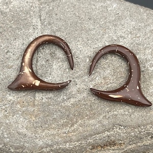 Coconut Wood 8g or 3mm priced per pair