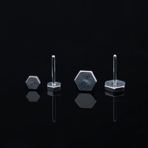 Völker Schmuck - Threadless Titan Hex - 3 Finishes - Preis pro Stück.