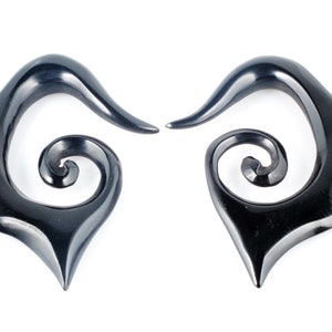 Horn Hanging Design, Tribal