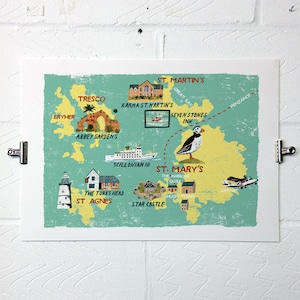 Carte illustrée des Îles Scilly, impression A3 par l'illustrateur Tom Jay