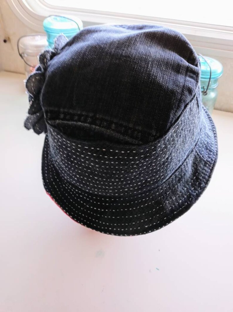 22 34/'/'. Upcycle jeans flower girl sashiko bucket hat size 22 12/'/'