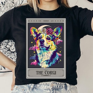 Chemise jolie carte de tarot corgi, t-shirt corgi mignon, esthétique sombre indépendante, maman chien fantaisiste, chemise pour chien sorcière, beau cadeau corgi, ambiance hippie