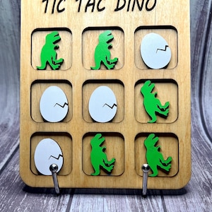 Assorted Design Party Favor Custom Tic Tac Toe Boards.   Boards measure 7” x 6”.