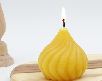 Pure Beeswax Candle, Meringue Swirl Shape, Handmade Candle with Pure Cotton Wick