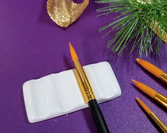 BRUSH REST | White | 4 Brush Rest | Rectangle | BR-004