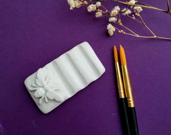 Honey Bee  | 3 Brush Holder | Bee Themed Gifts for Artists | BR-003BEE