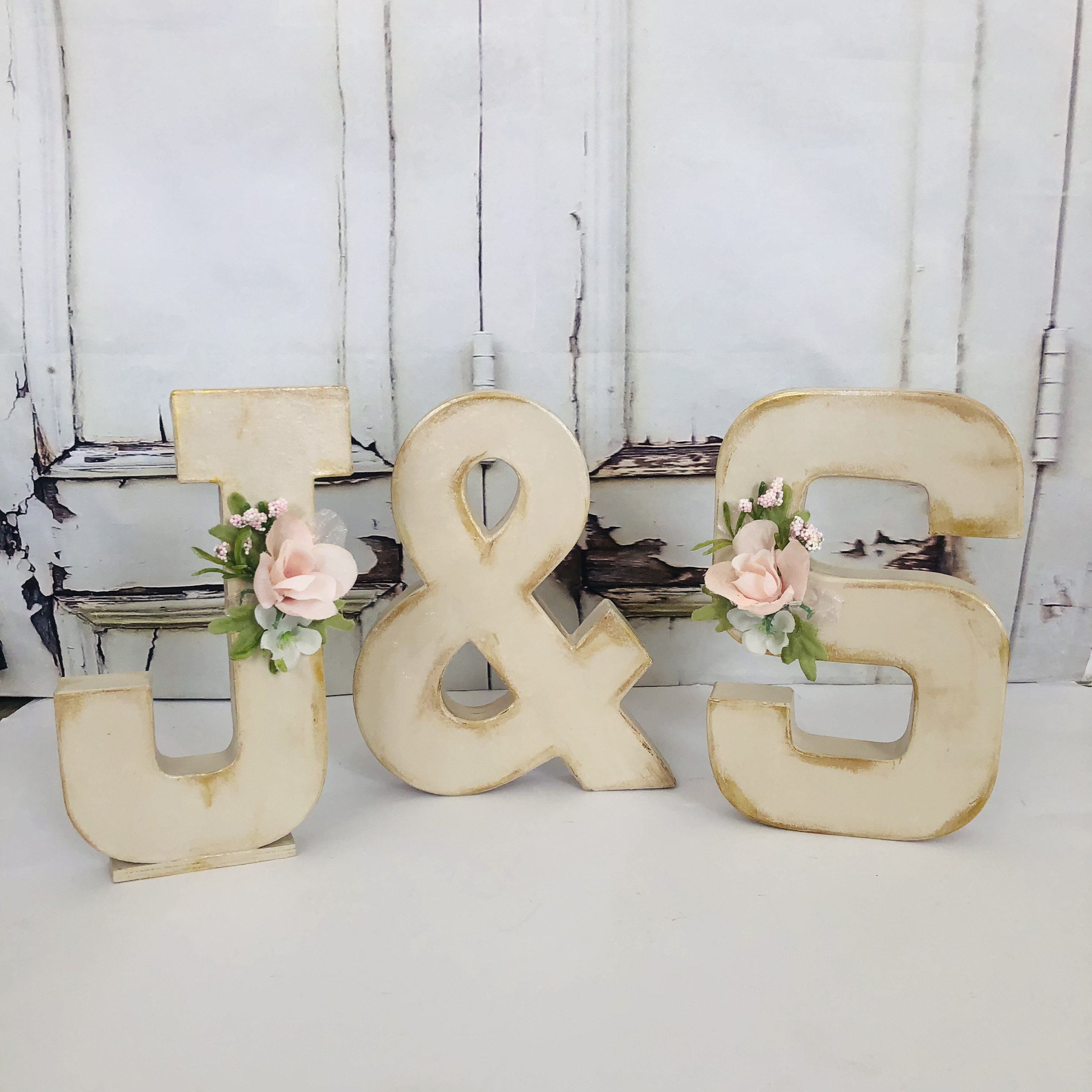  OSALADI 5pcs Wooden Numbers Rustic Wood Address Signs Large  Letters Cardboard Letters Paper Mache Numbers Number 1 Sign Wedding  Centerpieces for Tables Home Accessory Blank Wooden Door : Tools & Home