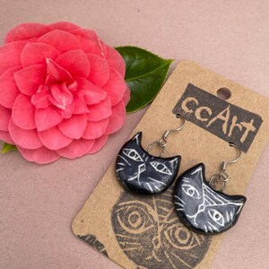 Handmade Black Cat Face Earrings Ceramic Cat Jewelry Whimsical  feline, black cat gift for cat lover, crazy cat lady, dangle earrings, ook