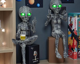 Solar Party Alien Statue Wohnkultur, wasserdichte UFO Outdoor Statue Gartendekoration, einzigartiges Alien Geschenk, Balkon, Regal, Halloween Weihnachtsgeschenk