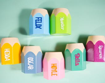 Personalized pencil holder for desk decor for classroom teacher organization preschool teacher gift idea back to school gifts staff gift