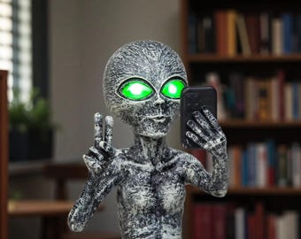 Solar Party Alien Lustige Alien-Skulptur, 12-Zoll-sitzende graue Alien-Figuren wasserdicht für Garten, Selbstfoto-Innendekor, Weihnachtsgeschenke