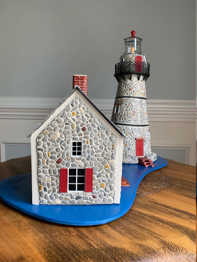 Lighthouse & Keepers Cottage – CIRCA 1750 – 0, 1/4 Scale Miniature ...
