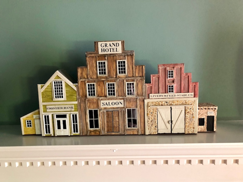 Frontier Town Diorama – CIRCA 1884 - 0/1/4 Scale Miniature Collectible ...