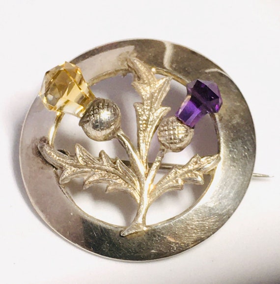 KO/602. Vintage Scottish thistle brooch made in Ab