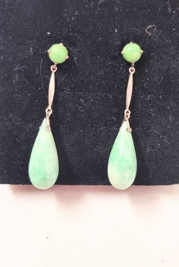 Early to mid 20th C, jade and 9ct white gold ear … - image 2