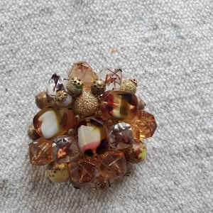 Vintage costume brooch