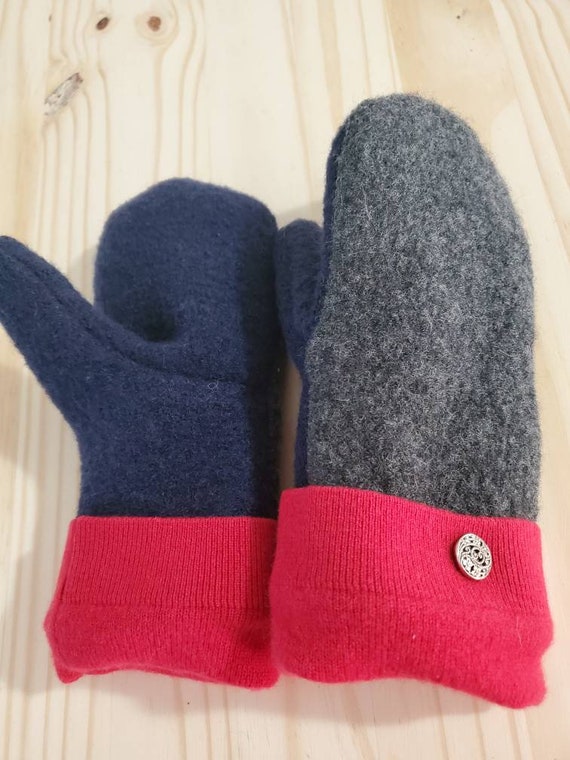 Handmade recycled sweater best sale mittens