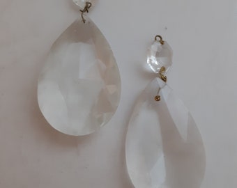 Details about 12 CRYSTALS (50mm)GLASS TEAR DROP 3 34 inches Overall Chandelier Replacement Details about 12 CRYSTALS (50mm)GLASS TEAR DROP 3 34 inches Overall Chandelier Replacement