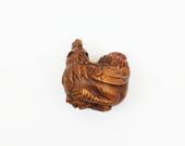Vintage Ojime Carved Boxwood Chicken Hen Bead - Hand Carved Japanese Style Ojime Beads -