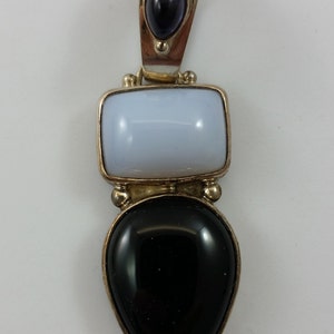 Vintage Sajen .925 Sterling Silver, Black Onyx, Chalcedony & Iolite Teardrop Necklace Pendant - O1