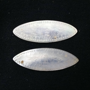 x2 Antique Chinese Carved Mother-of-Pearl Oval Gaming Tokens/Counters/Pieces/Chips
